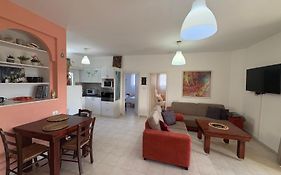 Villa Sarah In Galilee - All Nations Inn